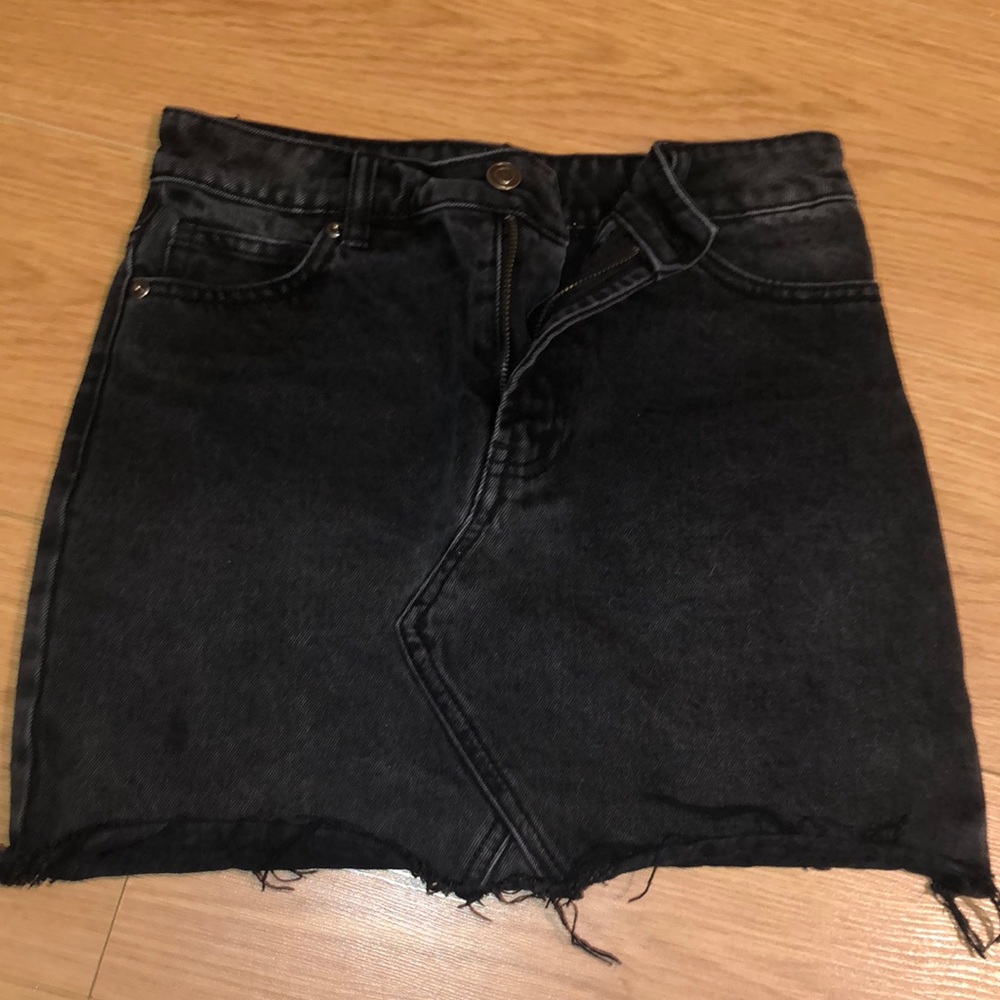 Forever 21 black jean skirt